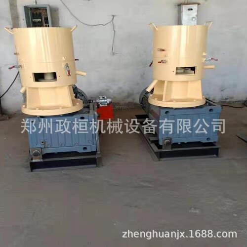 热销小型木屑锯末颗粒机平模木糠颗粒机300型400型燃料颗粒机
