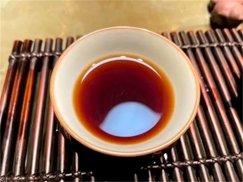 雲南七子餅茶 2007年班章熟普357克大餅低價清倉，此款老班章普洱茶茶湯香醇濃郁 普洱茶 BUASHOP普洱老茶