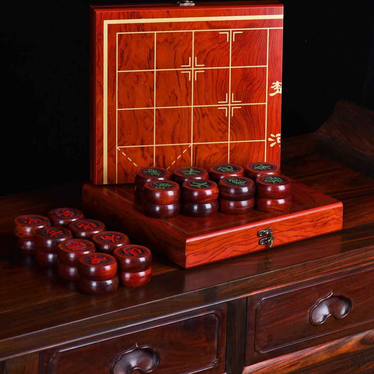 大号儿童实木磁吸分离式礼盒便携式木质相棋赞比亚血檀中国象棋