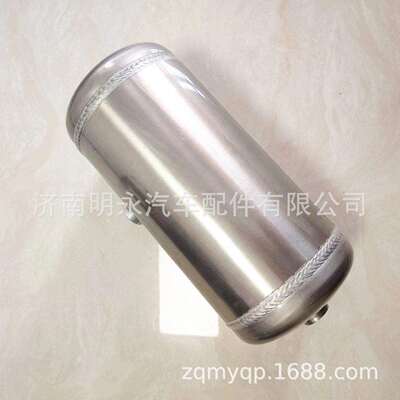 工厂直供小型重汽储油豪沃T7H配件5L储气812W514010194储气筒