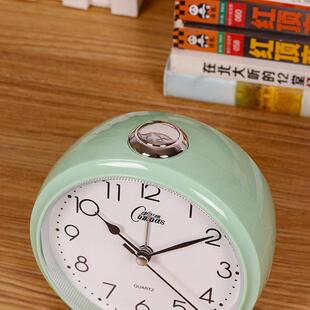 06YM闹钟男孩儿童可爱学生用床头静音小闹表铃声带夜灯智能小