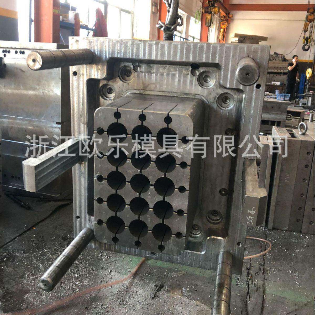 模具厂家供应啤酒箱模具塑料箱子模具出口模具周期短品质高