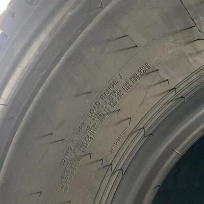 兴源安耐特9.00R20 10.00R20 11.00R20 12.00R20389A中花钢丝轮胎