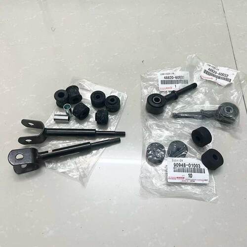 陆地巡洋舰45004700LC100凌志LX470前后平衡杆小连杆胶套缓冲垫
