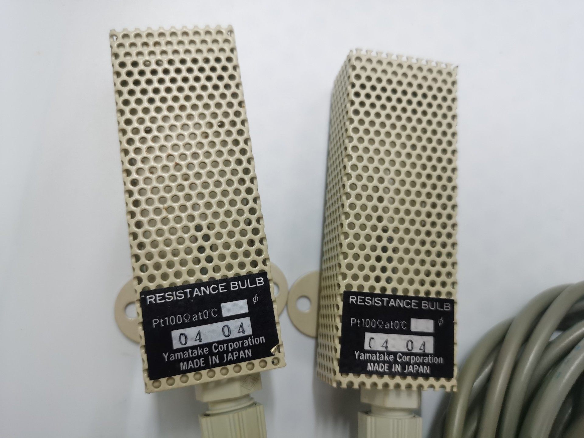 日本山内温湿度感应探头/测温电阻器RESISTANCE  B