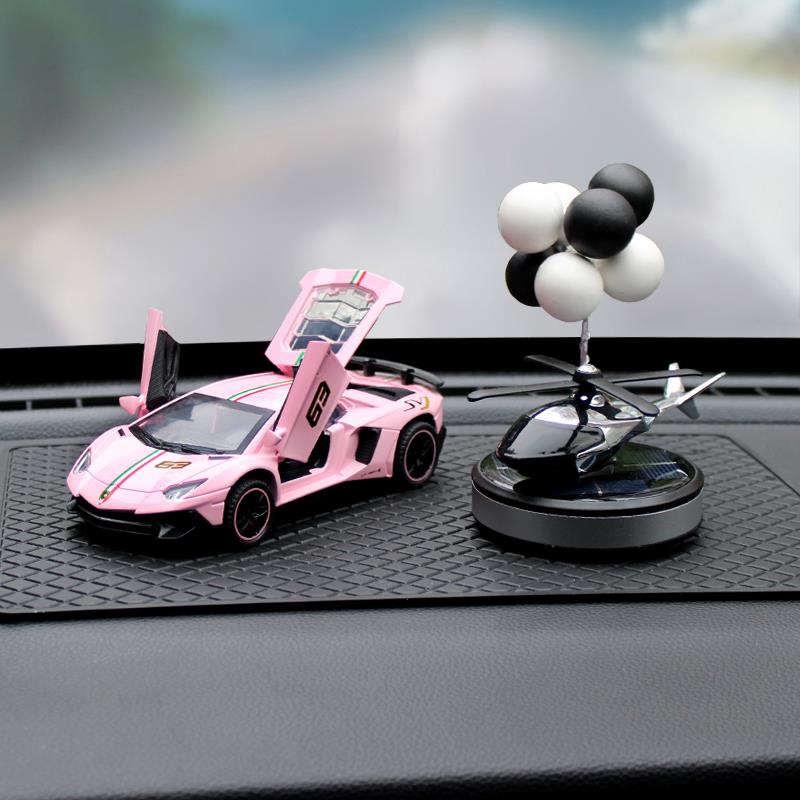 车载香薰太阳能直升飞机香氛汽车中控台摆件装饰品创意合金车模型