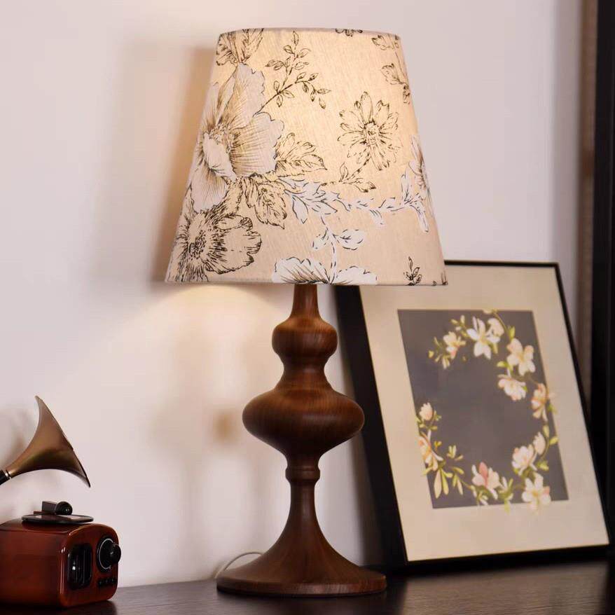 法式复古布艺台灯床头高级感ins风轻奢中古卧室实木装饰氛围台灯