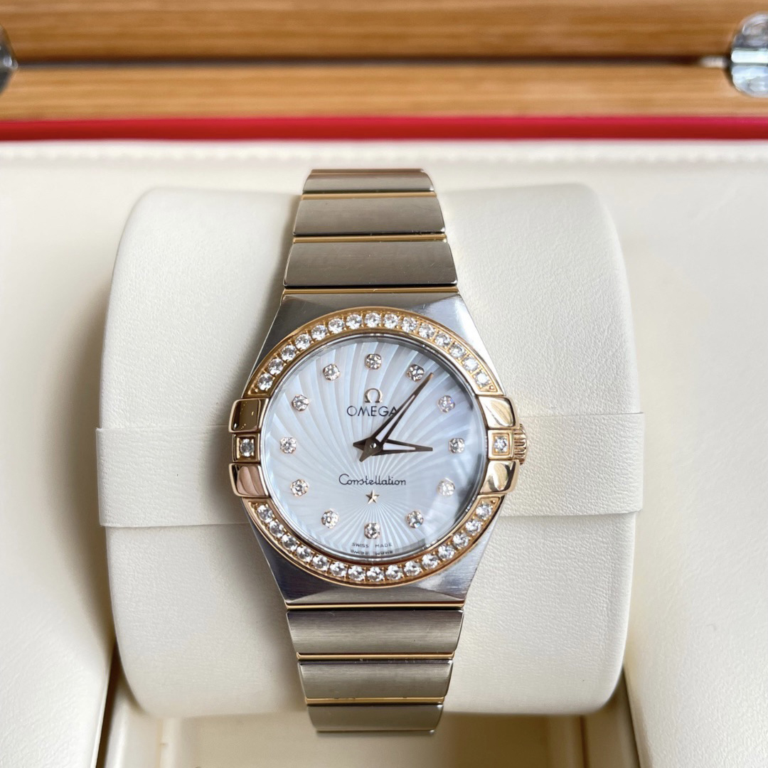 公价6.5万[98新]欧米茄星座手表女表石英原钻123.25.27.60.55.002