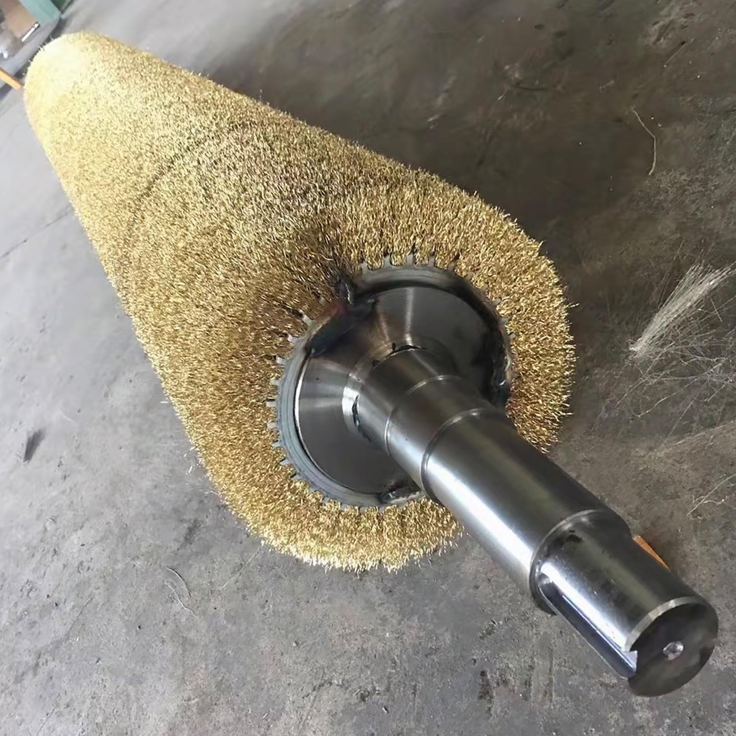 铜丝辊刷工业毛刷轮辊纯铜丝镀铜丝刷辊滚筒刷辊除锈缠绕式滚刷