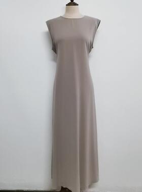 Skinny dress inner outfit