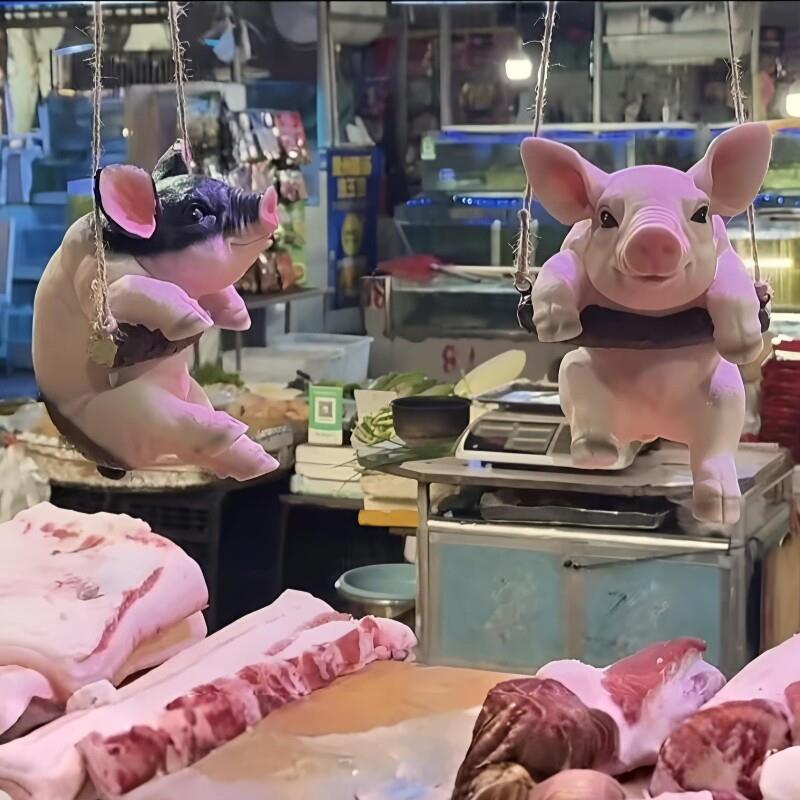小猪猪荡秋千挂件仿真猪黑白猪挂件树脂小猪装饰动物雕塑工艺动物