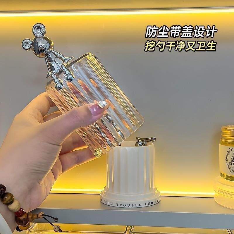 面霜勺子收纳盒带盖眼霜挖勺挑棒护肤品按摩棒固定收纳神器防尘大