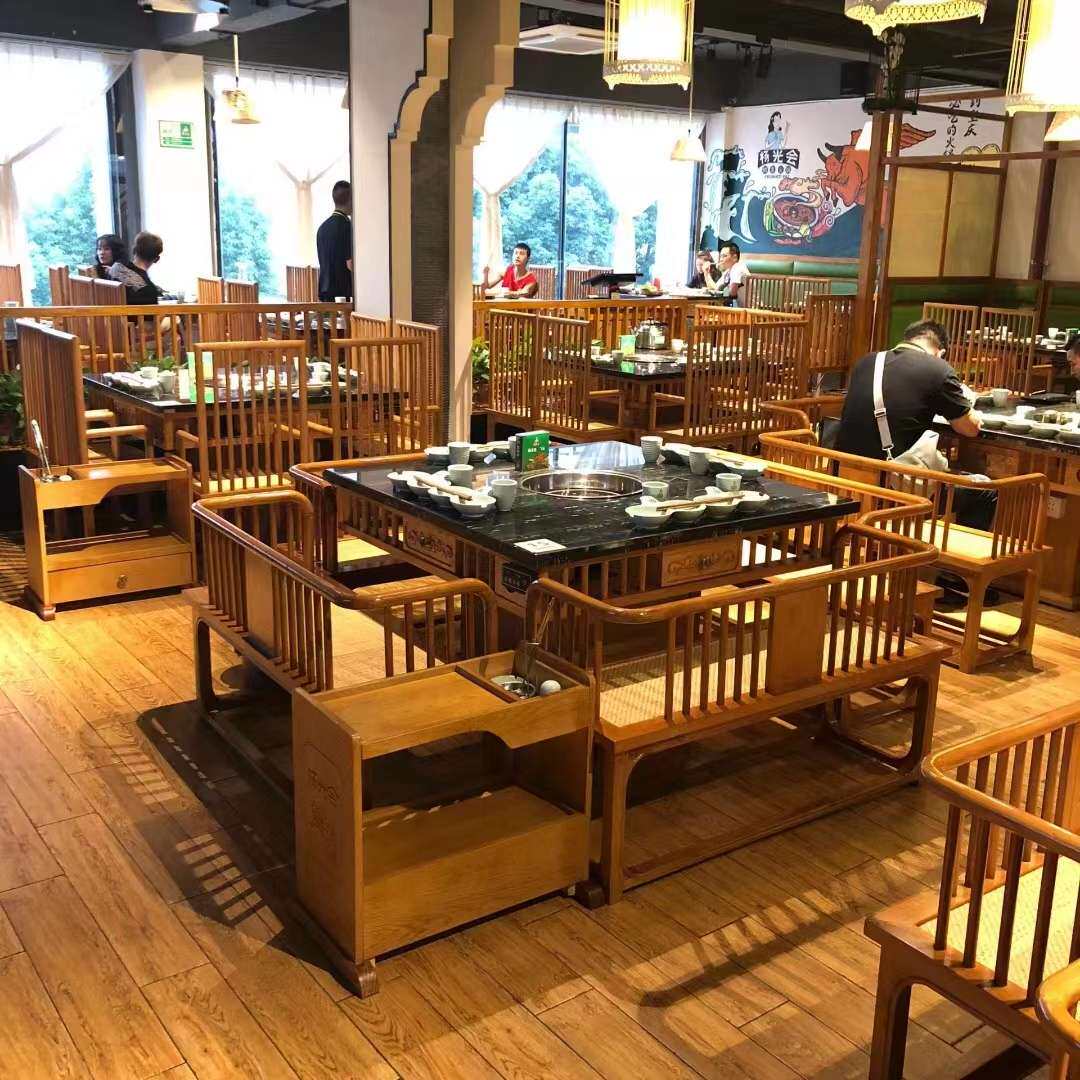 餐桌椅2024新款椅子实木转角卡座订做靠背软包坐垫岩板火锅桌商用