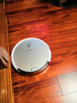 科沃斯CEN540-MI和DG800扫地机器人哪个好，优缺点区别是？