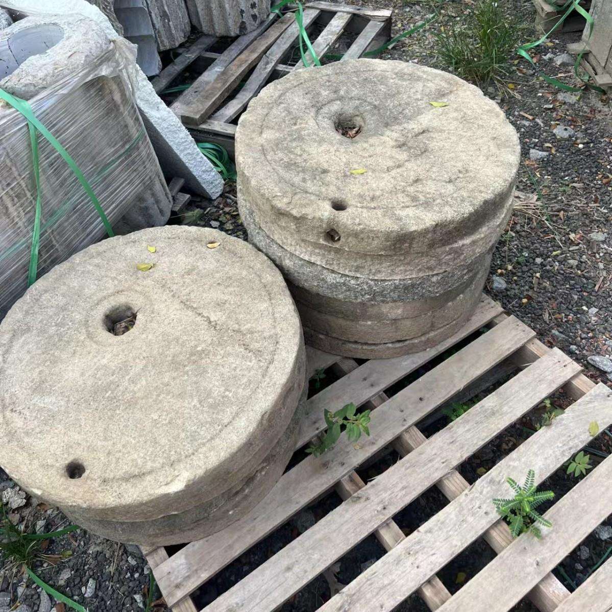 厂家直供石雕老石碾子老旧石器磨盘石磨老石头碾盘农村装饰摆件