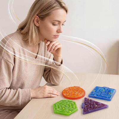 DOWMOO Maze Sensory Toy - A Portable and Lightweight Finger