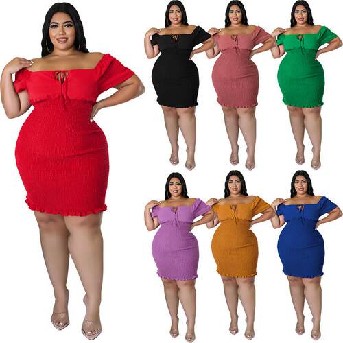 Oversized women's one-piece collar, hip hugging dress,