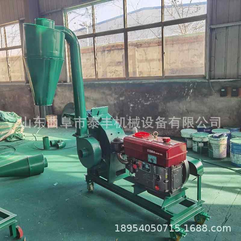 500型玉米秸秆花生秧打糠机树枝玉米芯粉碎机牛羊鸡鸭打料机