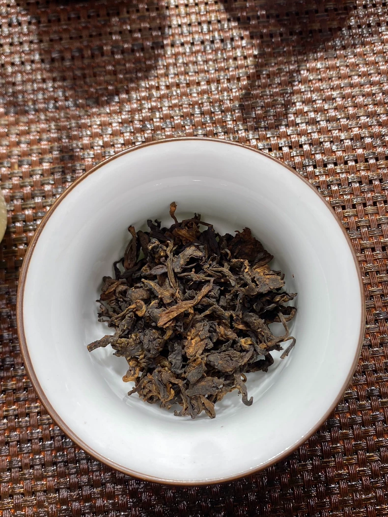 2013年易武刮風寨熟茶散茶竹筐茶400克普洱熟普 普洱茶 BUASHOP普洱老茶