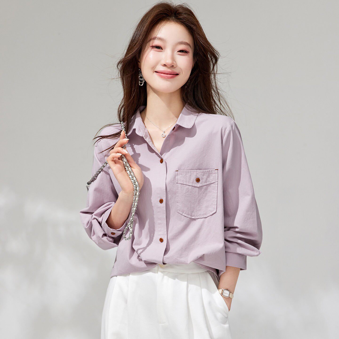 春装衬衫女款2026年新款女装高级感轻奢衬衣洋气减龄超火减龄上衣