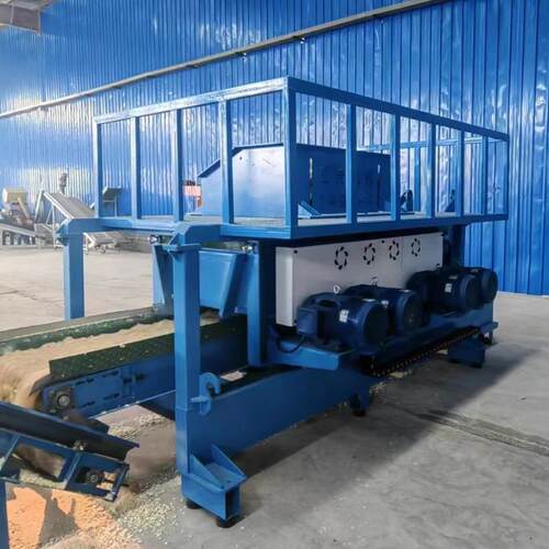 郑州木材刨花机宠物用 亚美1490-4刨花机型号多 选择性多树桩