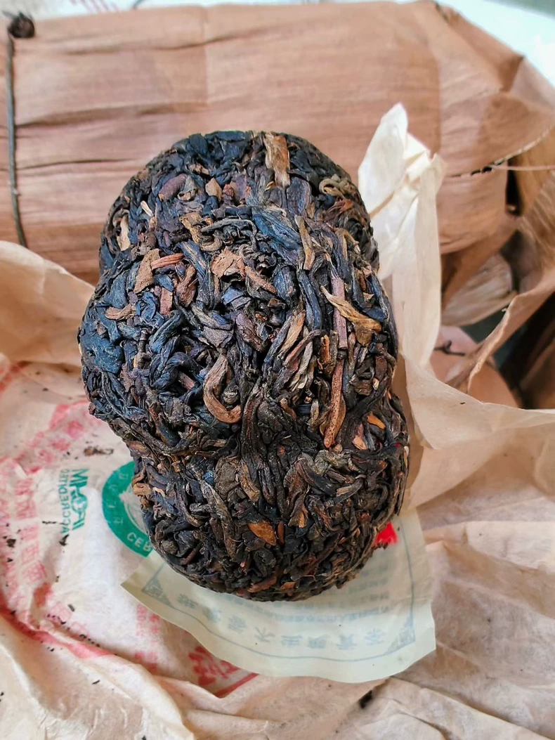 極品沱茶 最後3坨2004年班章喬木生態貢茶金瓜茶王250克一沱 普洱茶 BUASHOP普洱老茶