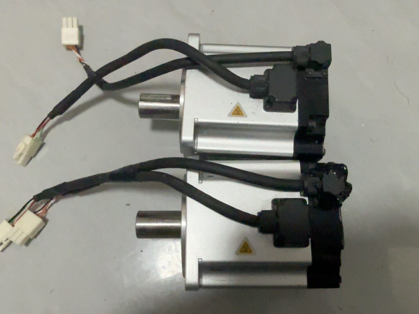 禾川伺服电机SV-X2MH075A-N2LN 成色一般 有刮