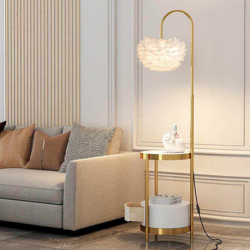 羽毛落地灯轻奢北欧客厅高级感沙发边茶几置物卧室床头柜一体台灯