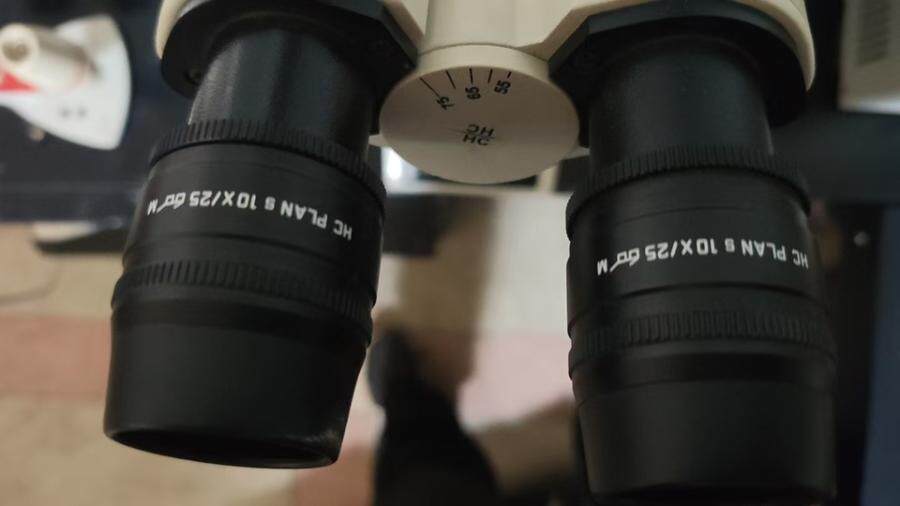 4月15日北京【京械5169】实验室报废莱卡倒置激光共聚焦一台含10204063apo镜头（具体以实物为准网络拍卖公告