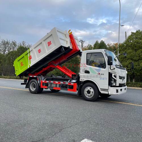 奥驰X2蓝牌6方车厢可卸垃圾车 勾臂建筑垃圾转运车 中昱环境厂家