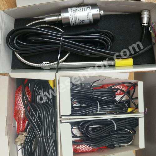 ZHYQ上海朝晖PT124B-121-M14-152/460 压力变送器 0~10V 4~20MA