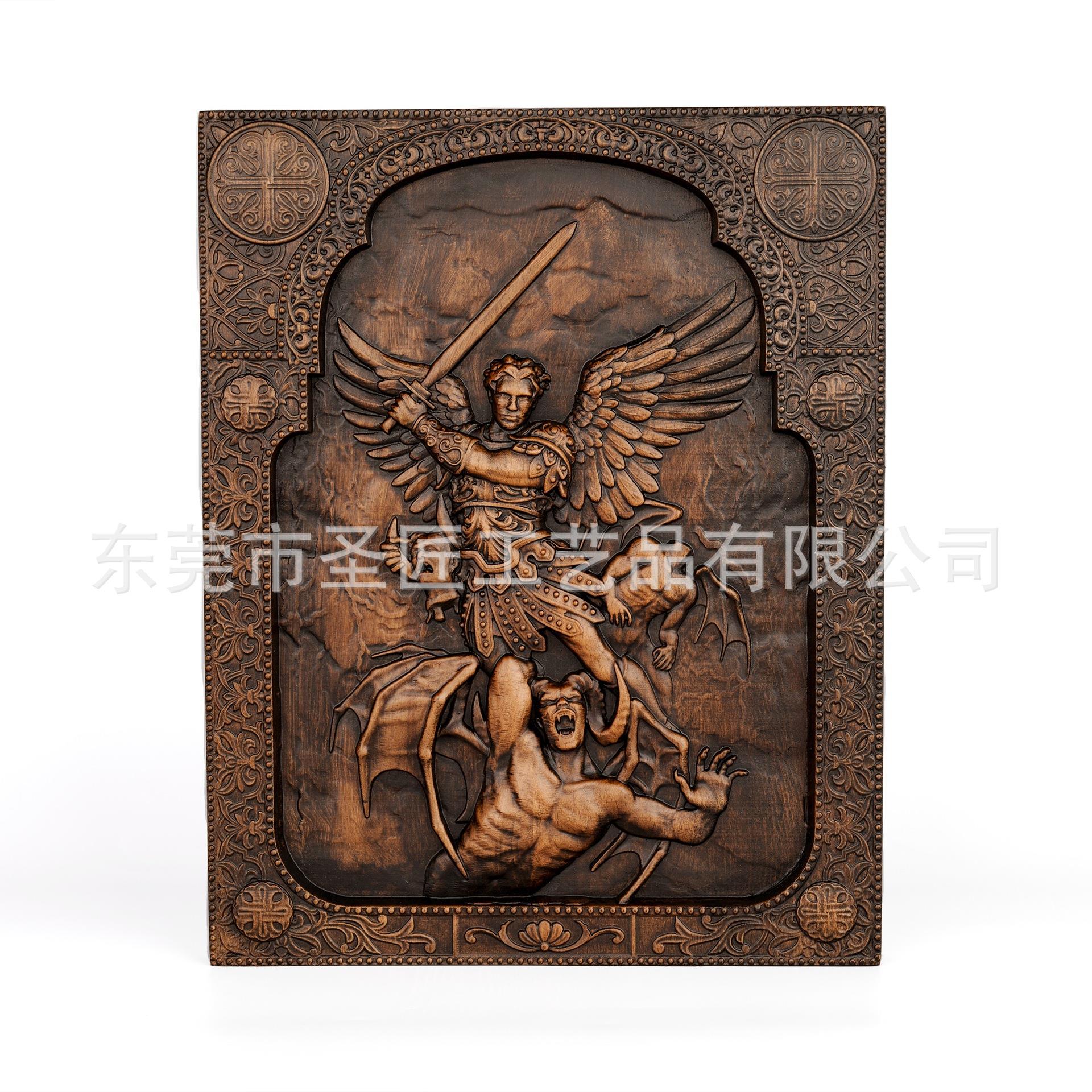 大天使圣米迦勒击败撒旦浮雕牌匾客厅玄关木雕工艺品摆件复古装饰