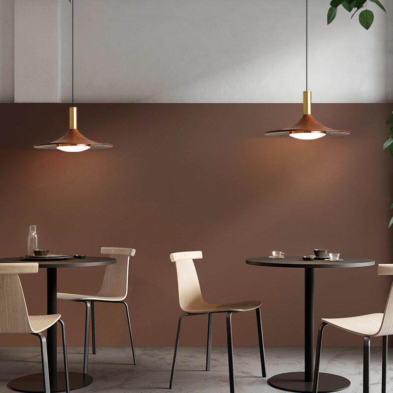 日式餐厅吊灯三简约飞碟吧灯吊胡桃木LY202353色灯铁艺灯头具台卧