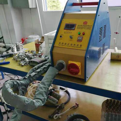 厂家生产金属表面热处理设备厂家销售开口线圈感应加热设备