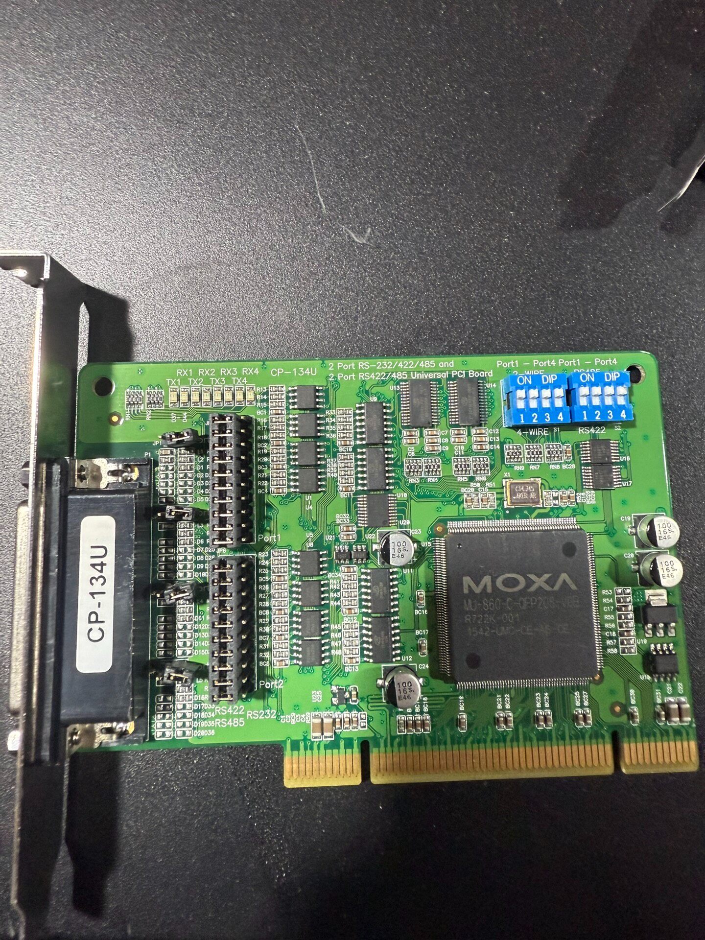 MOXA摩莎 CP-134U摩莎卡