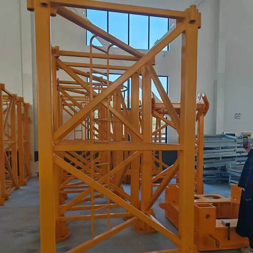 现货供应施工升降机塔机配件标准节40角钢 圆钢标准节