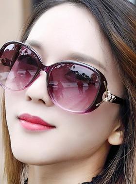 太阳镜女2024新款潮防紫外线变色夏时尚偏光显瘦