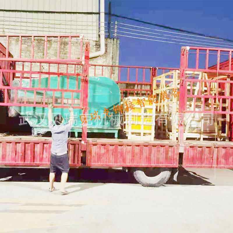 瑞贝科KQW技2.5标米自动标志牌气克动铆钉机，气动牌铆接机