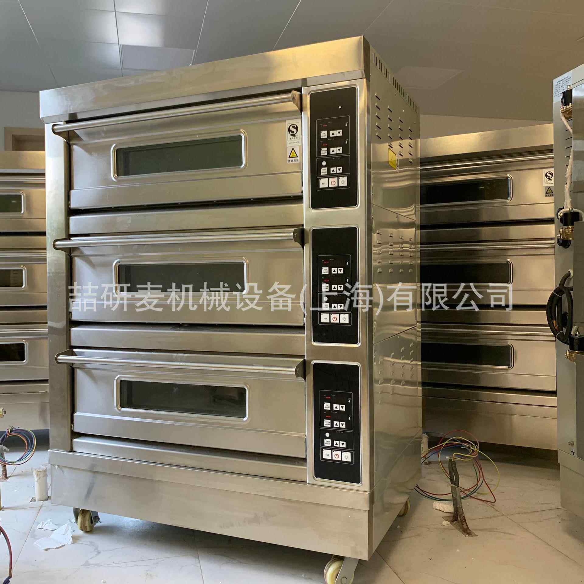 商用大型披萨蛋糕烘焙液化气烤箱 三层不锈钢独立控温烤箱