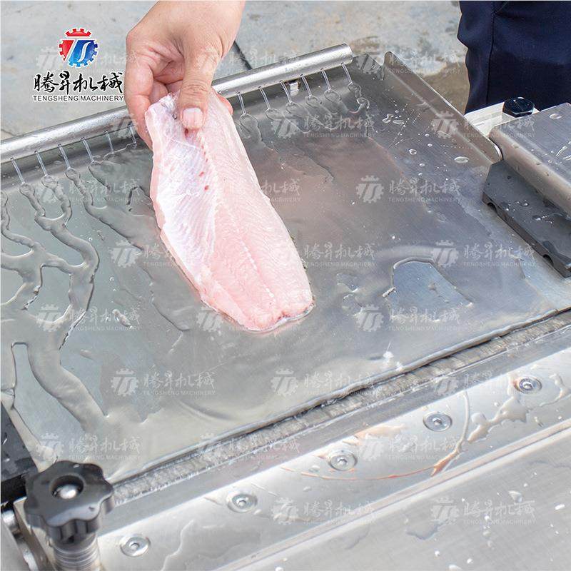 腾机械自动去鱼皮机不锈钢 鱼去皮147机罗非草鱼鲩类昇鱼类加工设,五金/工具,其他机械五金,淘宝优惠券,粉丝福利购,淘宝优惠卷