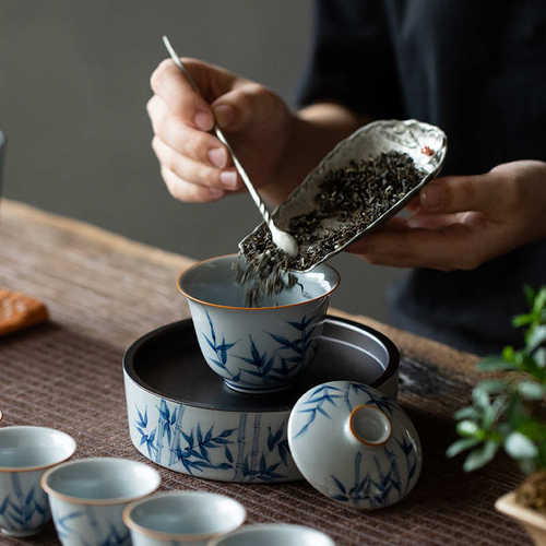 手绘青花竹节盖碗家用小号二才泡茶碗陶瓷功夫茶具手抓盖碗喝茶碗