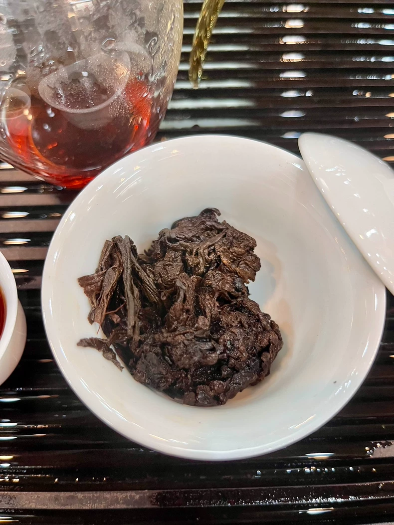 2斤袋裝處理尾貨老茶頭普洱熟普包郵 普洱茶 BUASHOP普洱老茶