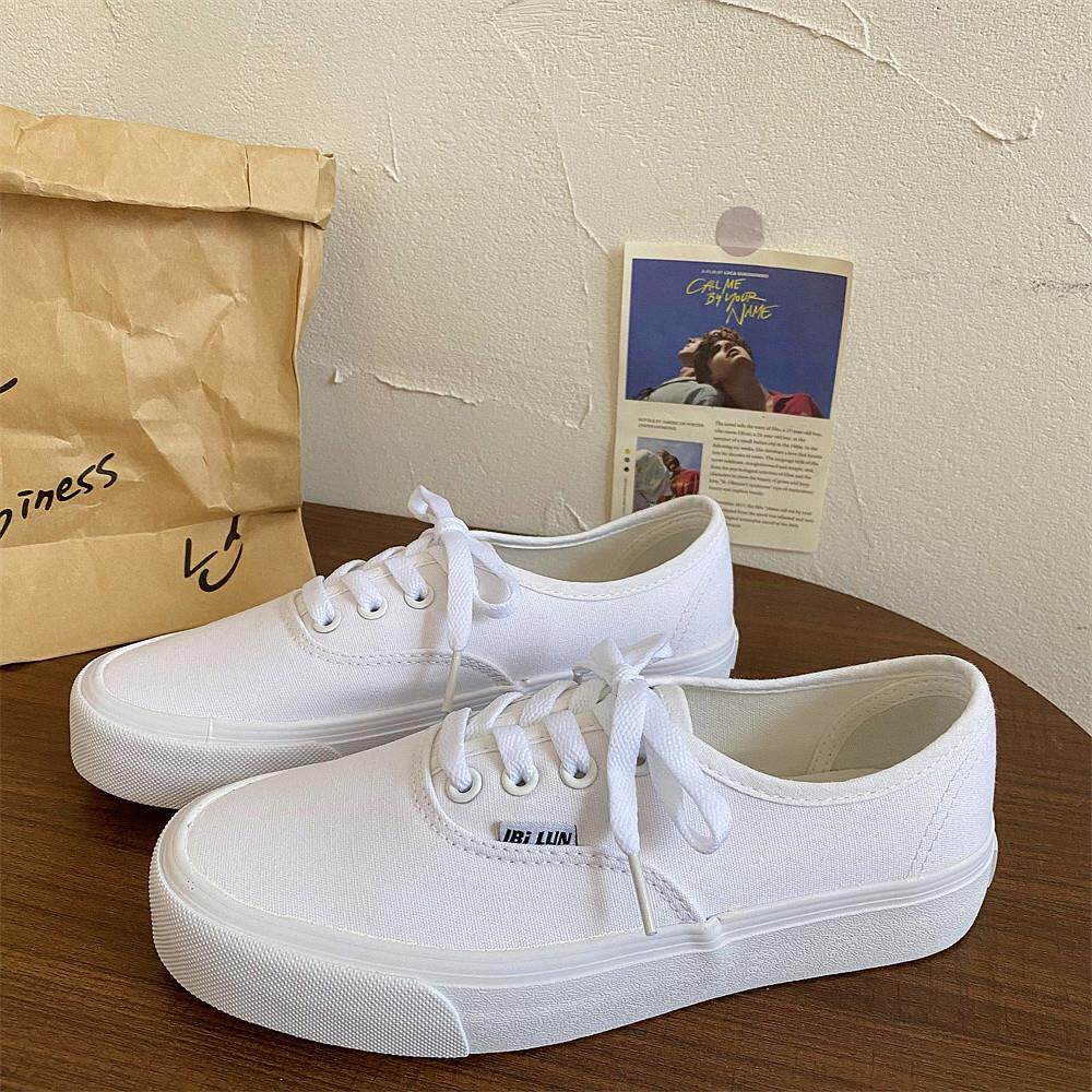 小白鞋女轻便软底不累脚2026年新款ins经典帆布鞋基础款百搭板鞋