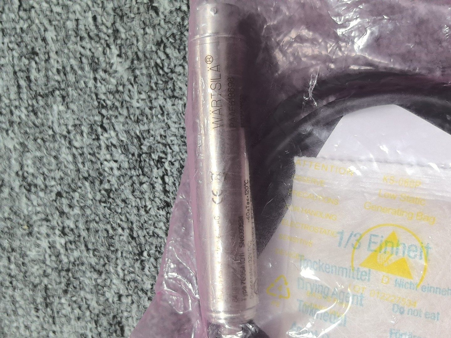 WARTSILA 气缸压力传感器 PAAF618698 议价