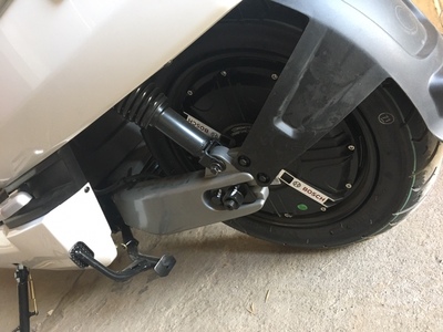 老实说小牛nqi和n1s区别?小牛NQi青春版电动车怎么样?