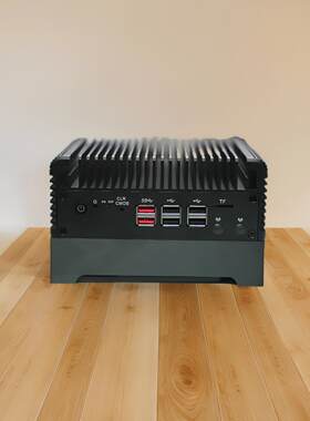 软路由散热底座：3.5/2.5（硬碟位＋风扇＋防尘网）具体问客服