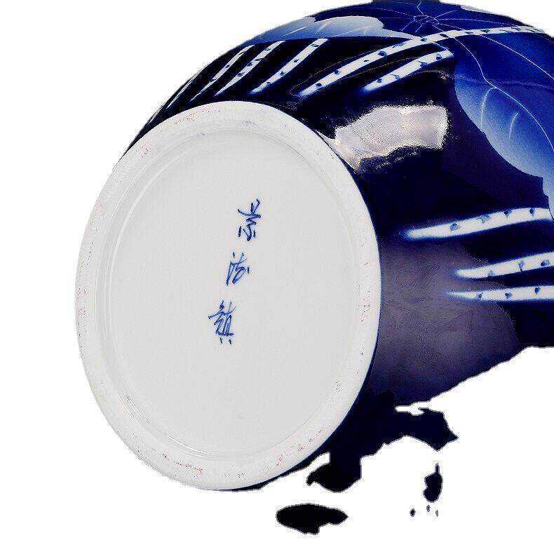 蓝韵清荷景德镇陶瓷青花蓝地荷花石榴瓶中式家居台面摆件花瓶