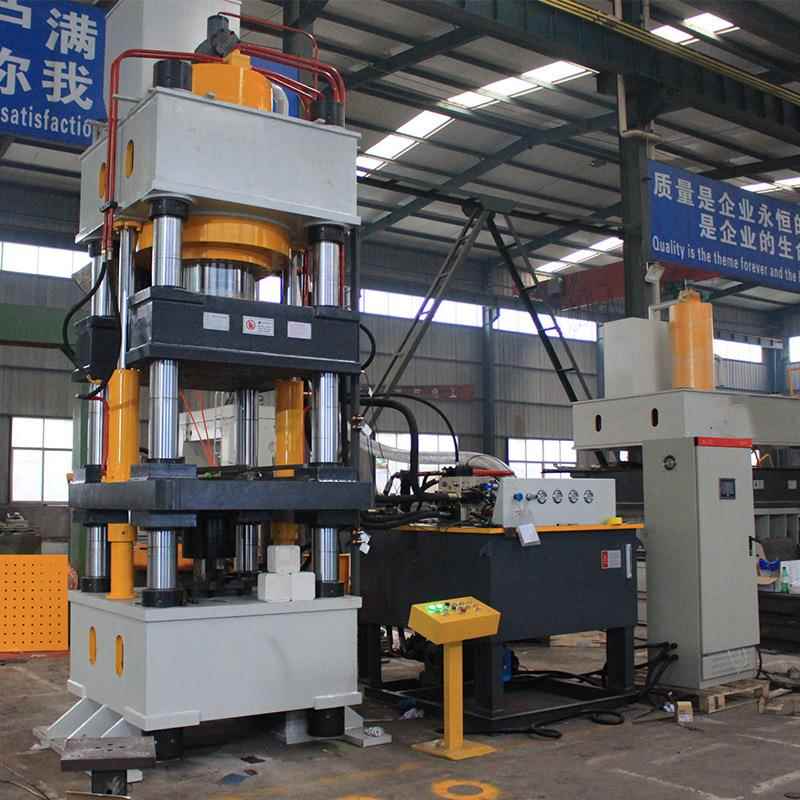 630吨盐砖机牛羊舔砖设备630T四梁四柱液压机伺服压力机