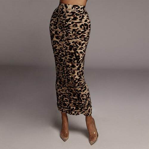 High waisted skirt, tight fitting slit, mid length