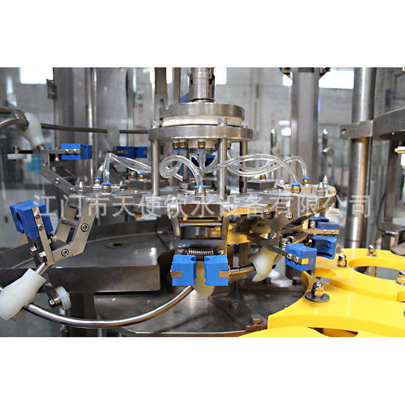 供应璃啤酒气体367瓶液体玻含气料全自动灌装机罐装设备厂饮家供